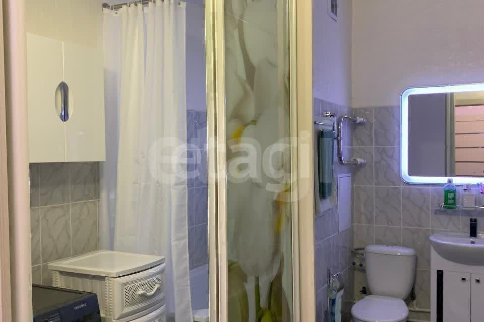 Продаётся 1-комнатная квартира, 40.3 м²