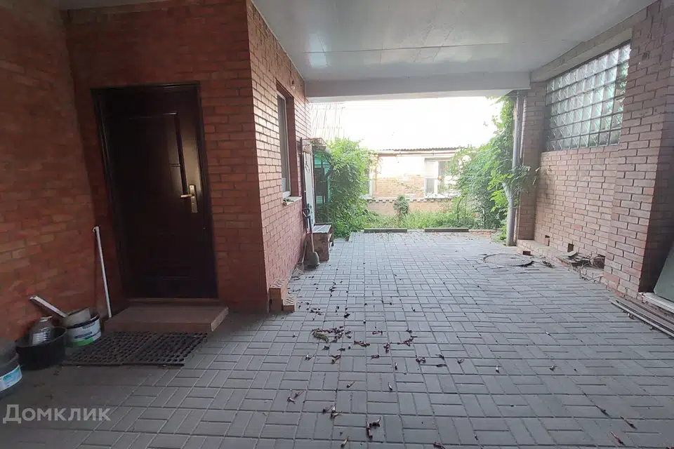 Продаётся 2-этажный дом, 170 м²