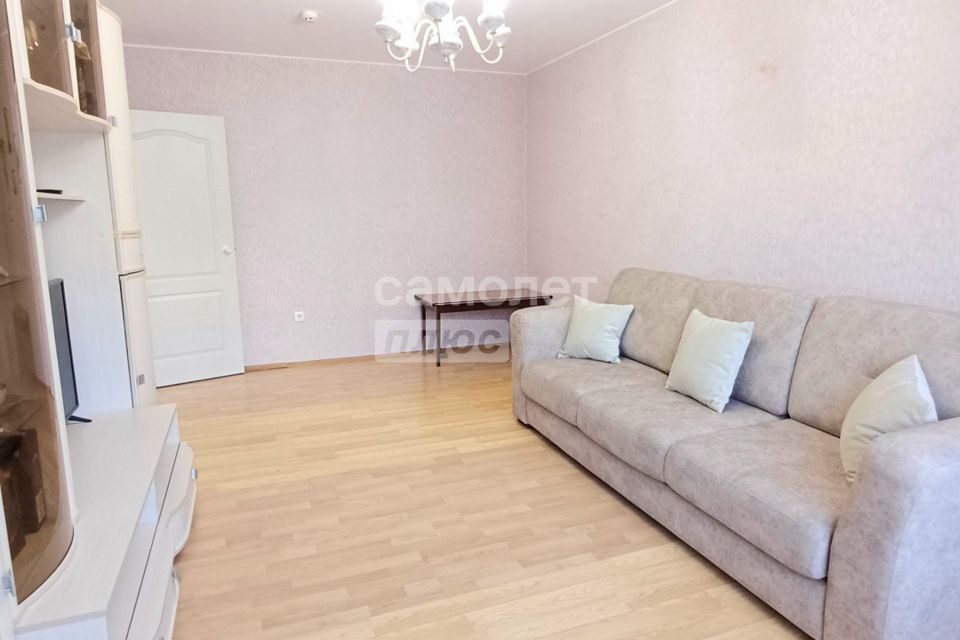 Продаётся 3-комнатная квартира, 78.4 м²