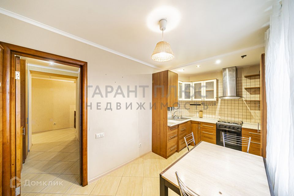 Продаётся 2-комнатная квартира, 63.5 м²