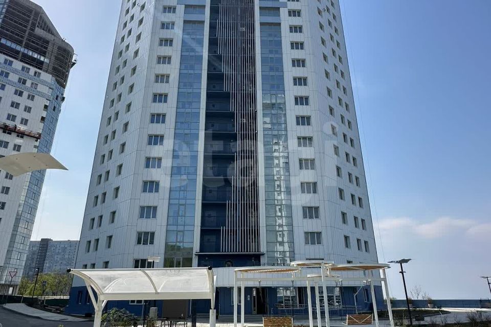Продаётся 3-комнатная квартира, 97.2 м²