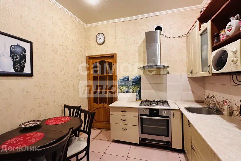 Продаётся 3-комнатная квартира, 81.7 м²