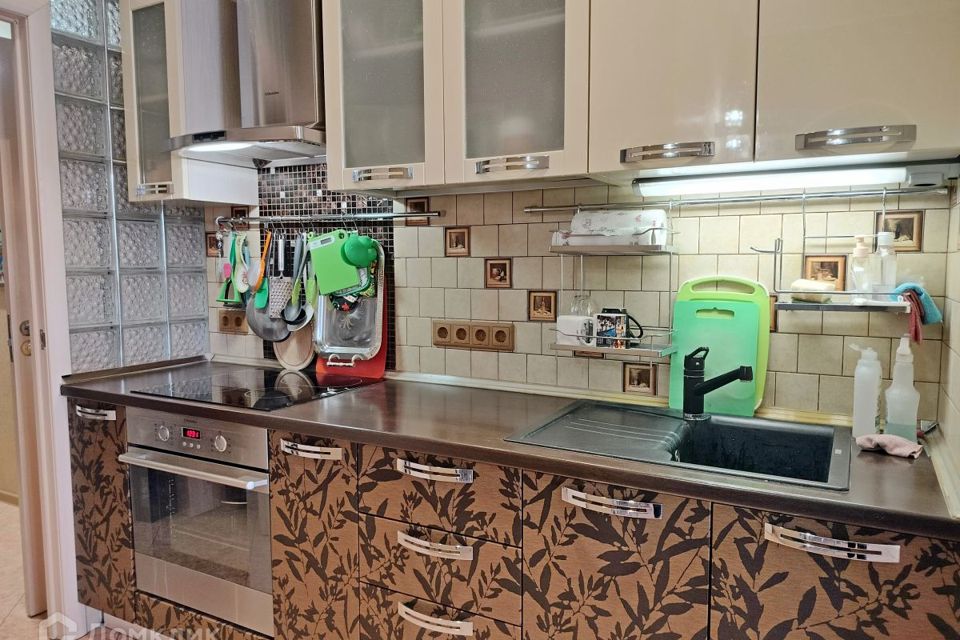 Продаётся 2-комнатная квартира, 52.5 м²