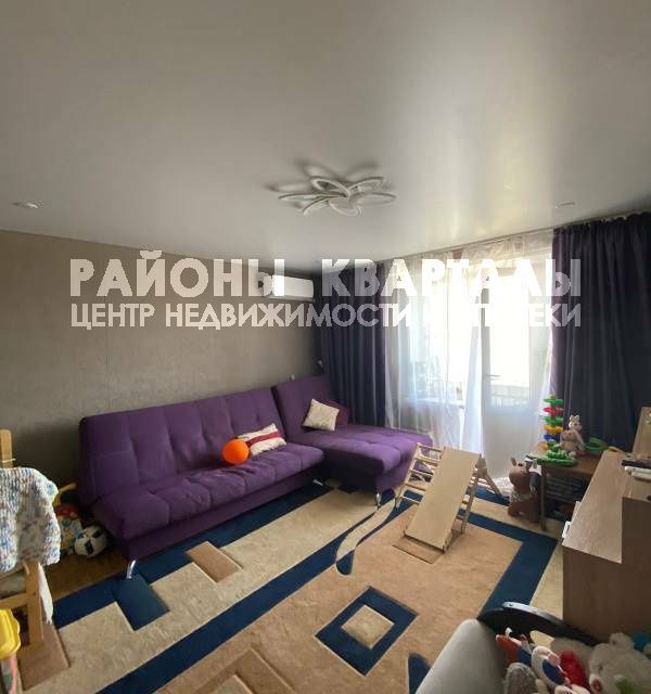 Продаётся 2-комнатная квартира, 49.2 м²