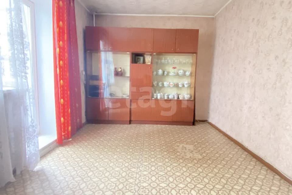 Продаётся 2-комнатная квартира, 42.4 м²