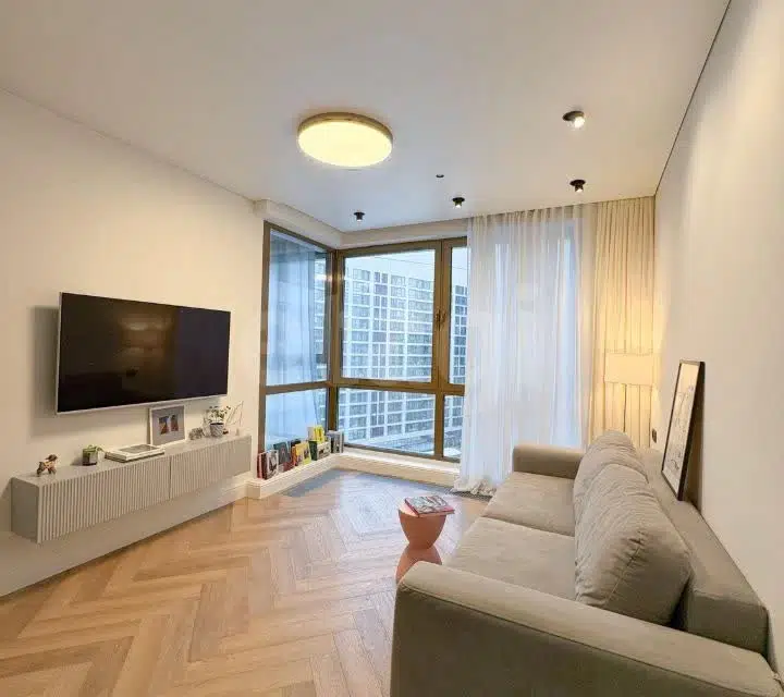 Продаётся 1-комнатная квартира, 46.7 м²