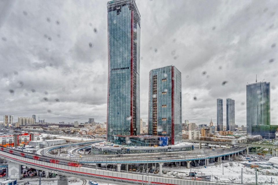 Продаётся 2-комнатная квартира, 81.84 м²