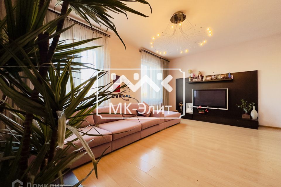 Продаётся 3-комнатная квартира, 95.9 м²