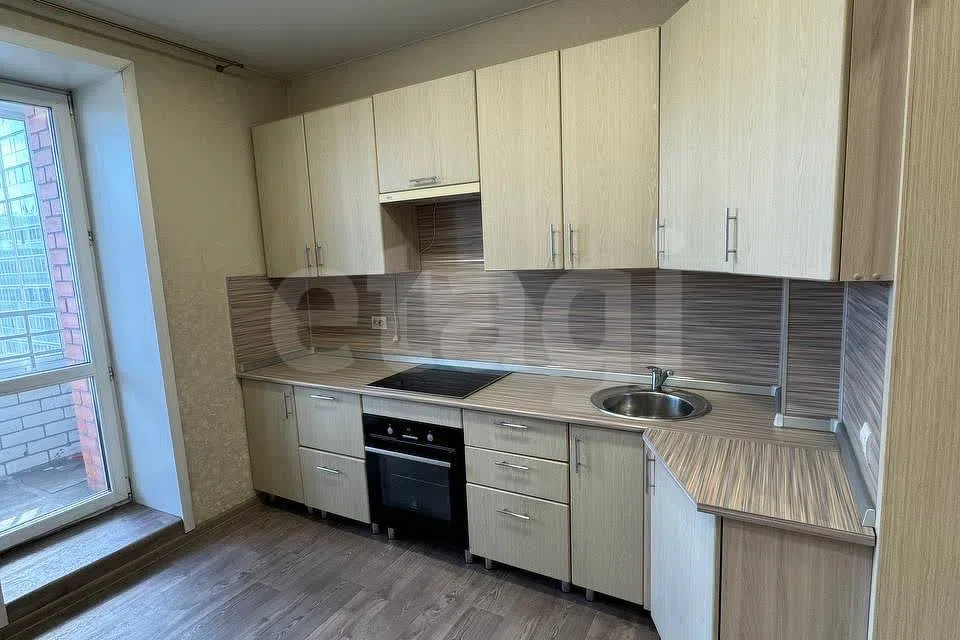 Сдаётся 2-комнатная квартира, 56.8 м²