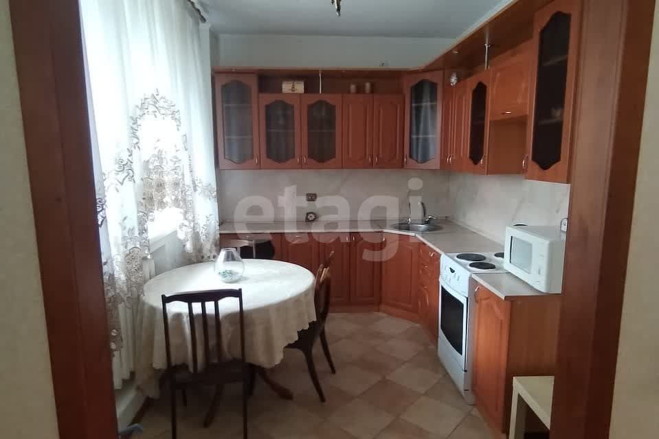 Продаётся 3-комнатная квартира, 90 м²