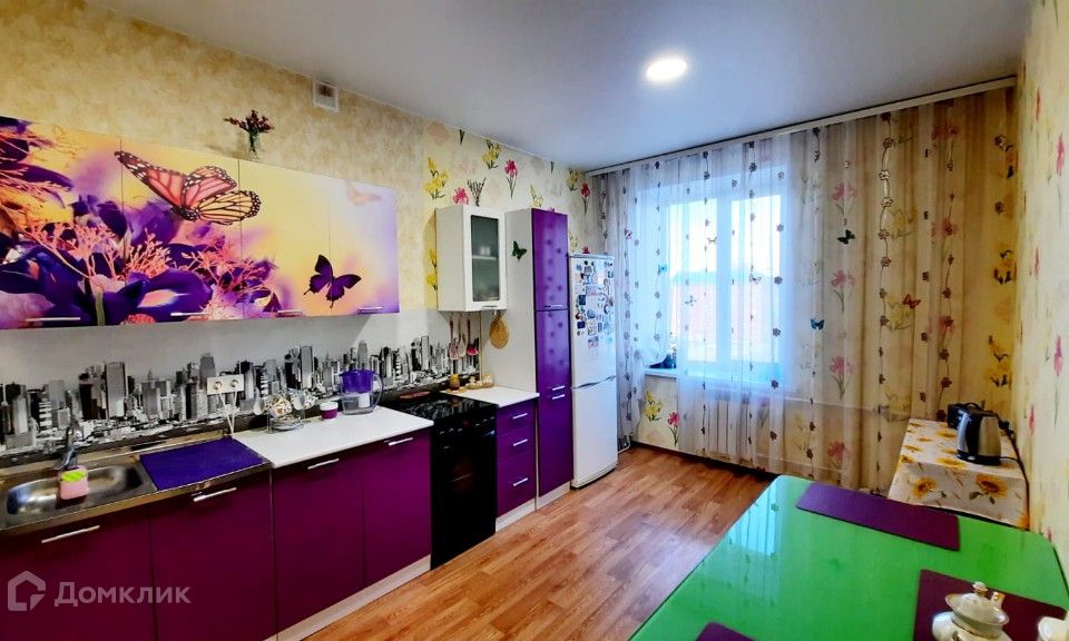 Продаётся 2-комнатная квартира, 61.1 м²