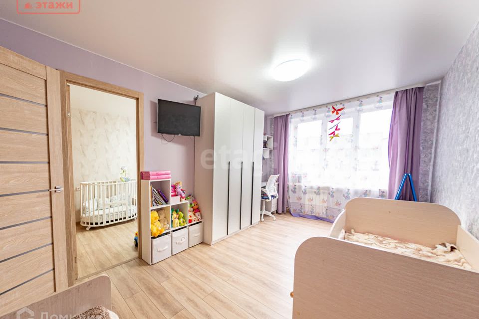Продаётся 3-комнатная квартира, 63.7 м²