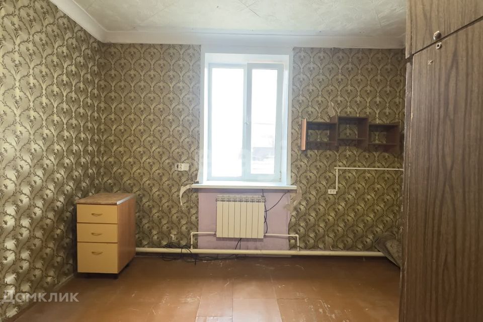 Продаётся комната в 1-комн. квартире, 23 м²