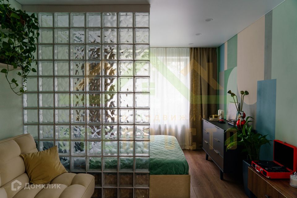 Продаётся 1-комнатная квартира, 33 м²