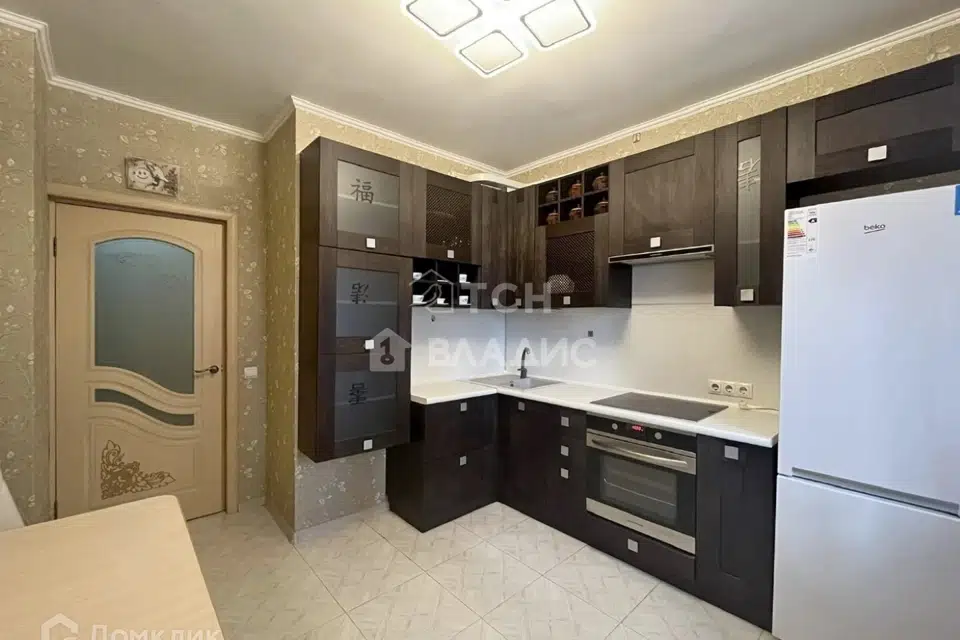 Продаётся 1-комнатная квартира, 37.7 м²