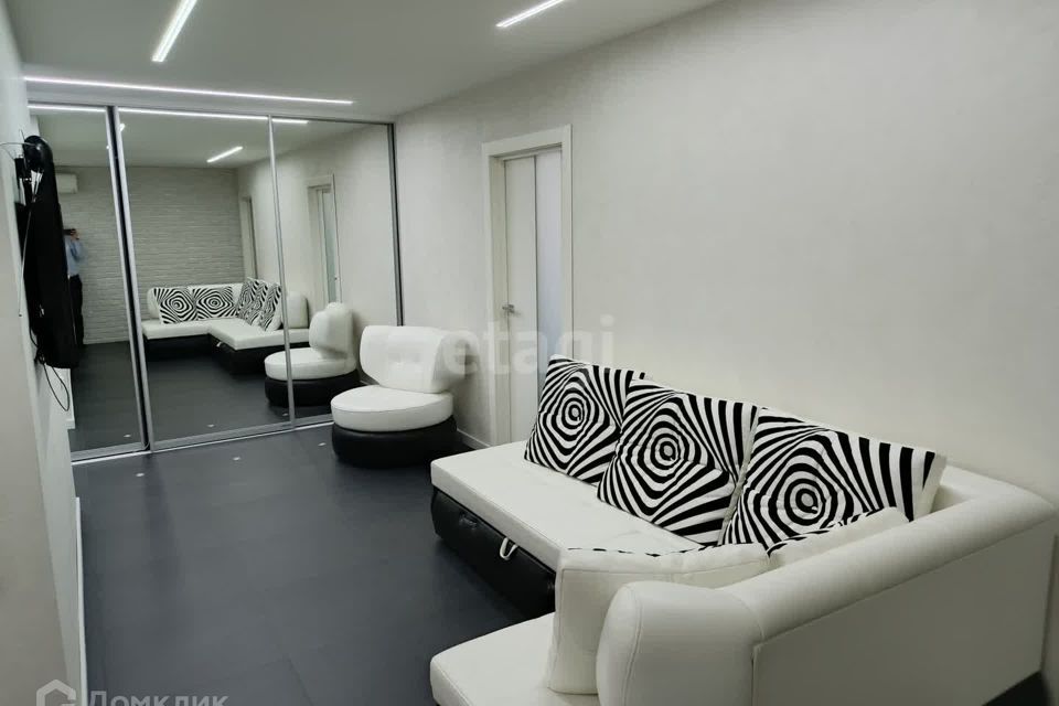 Продаётся 2-комнатная квартира, 61 м²