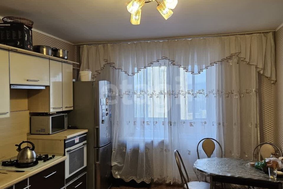 Продаётся 3-комнатная квартира, 82.9 м²