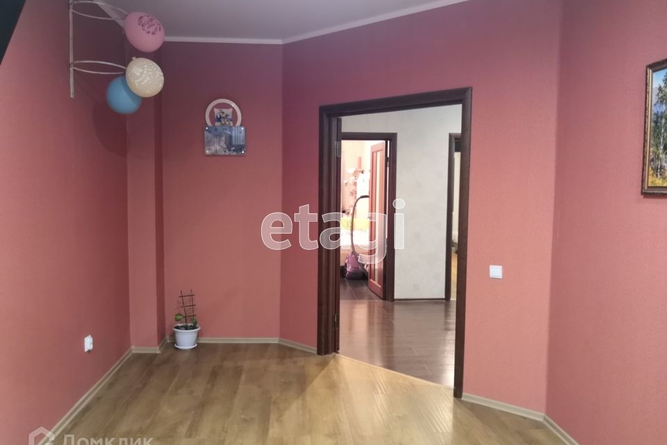 Продаётся 3-комнатная квартира, 76.6 м²