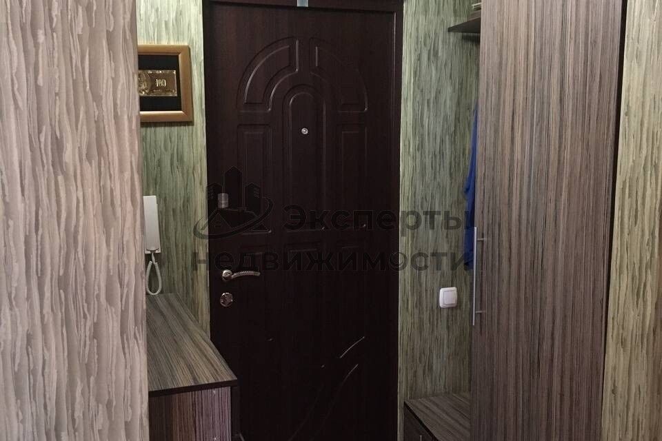 Продаётся 3-комнатная квартира, 77 м²
