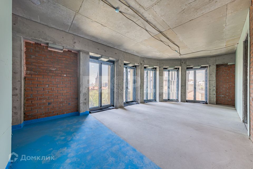 Продаётся 3-комнатная квартира, 95 м²