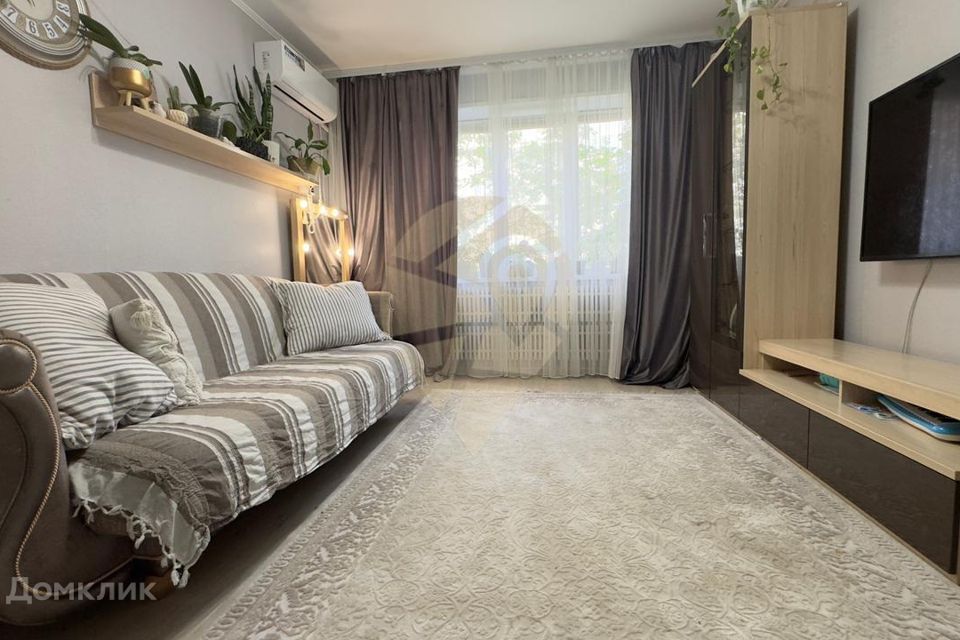 Продаётся 3-комнатная квартира, 63 м²