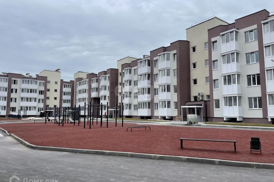 Продаётся 2-комнатная квартира, 68.16 м²