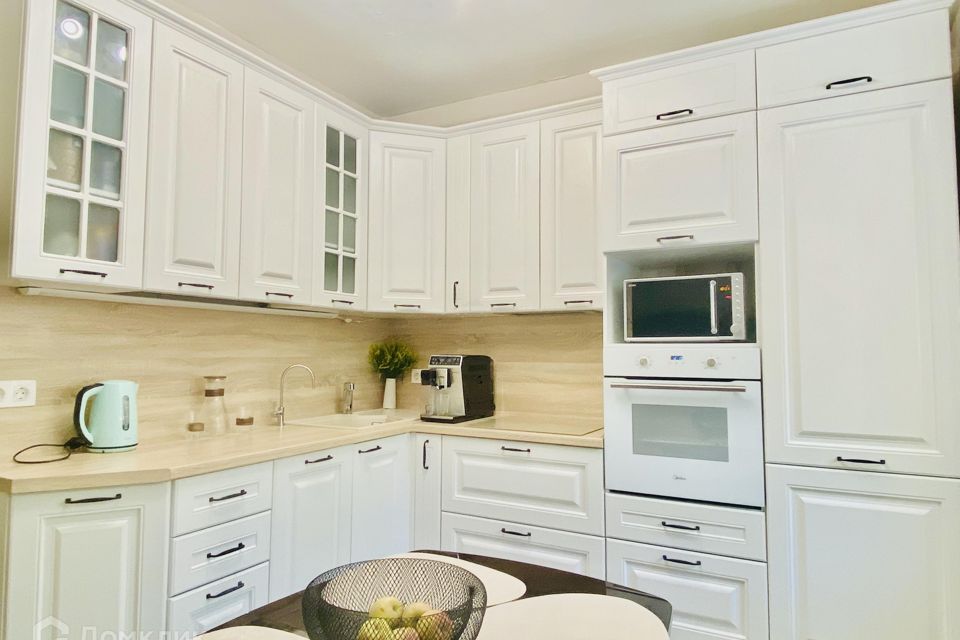 Продаётся 2-комнатная квартира, 63.4 м²