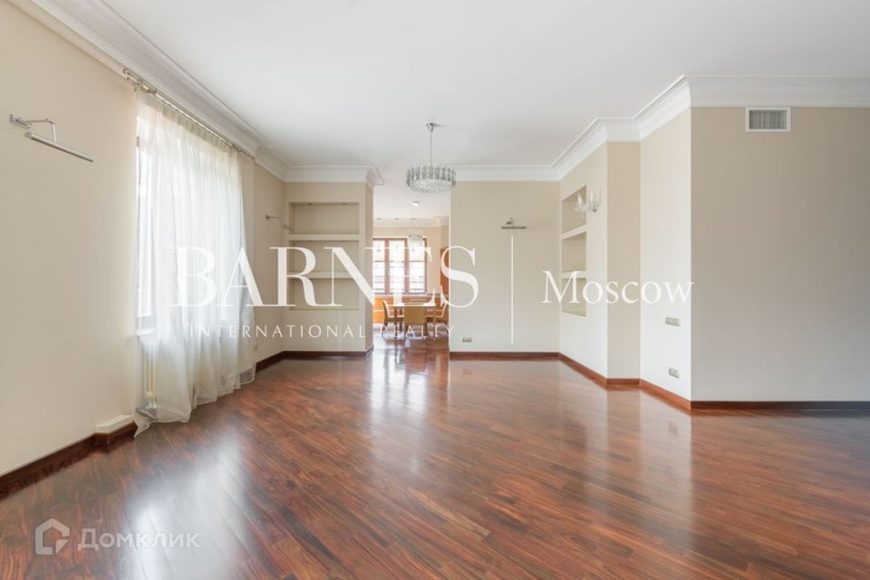 Продаётся 5-комнатная квартира, 188 м²