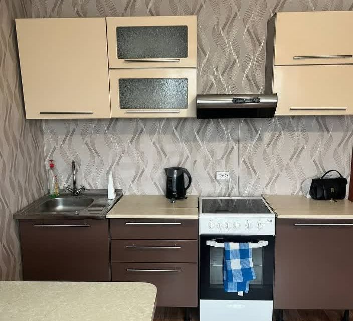 Продаётся 1-комнатная квартира, 35.6 м²