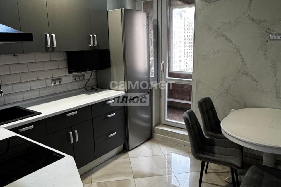 Сдаётся 2-комнатная квартира, 54 м²