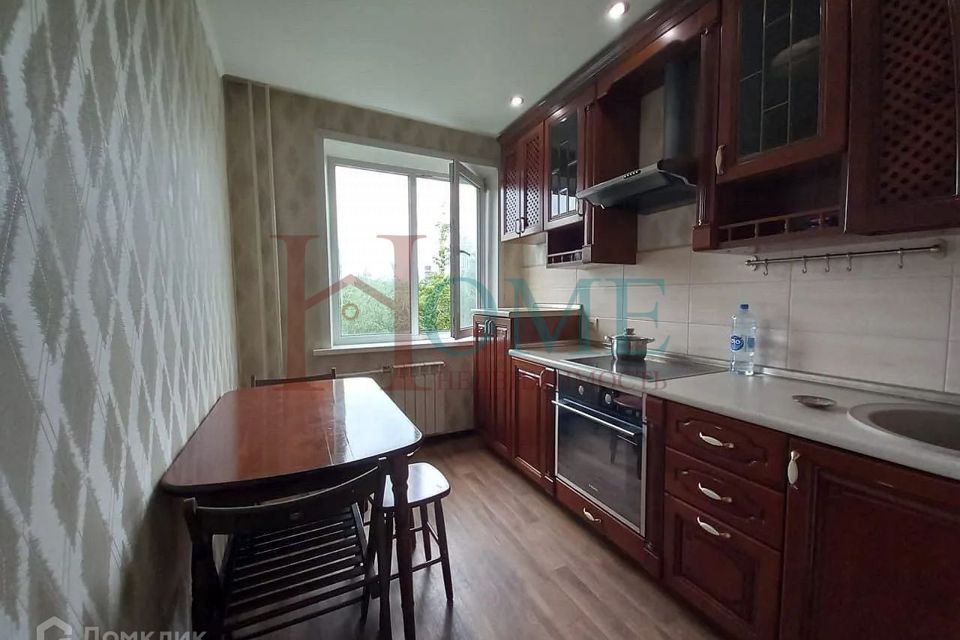 Сдаётся 4-комнатная квартира, 80 м²