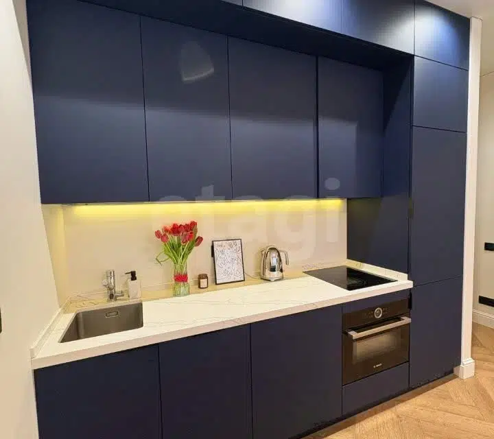 Продаётся 1-комнатная квартира, 46.7 м²