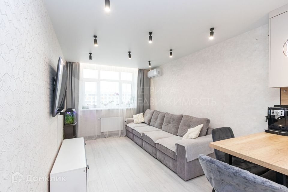 Продаётся 3-комнатная квартира, 71.2 м²