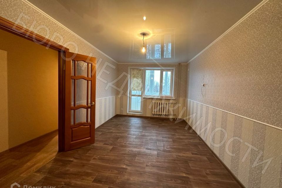 Продаётся 3-комнатная квартира, 58.1 м²