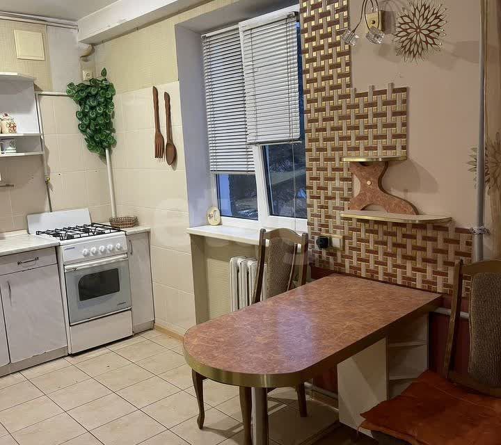 Продаётся 3-комнатная квартира, 54.9 м²