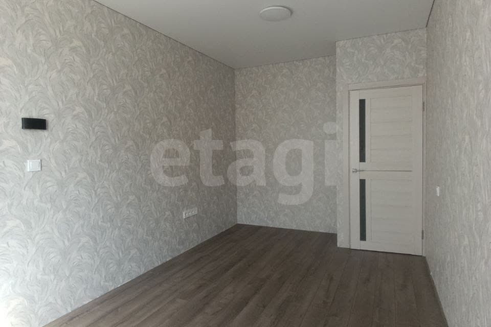 Продаётся 2-комнатная квартира, 58.2 м²