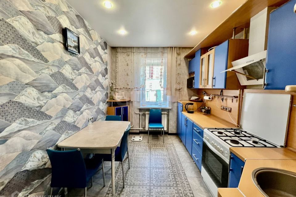 Продаётся 3-комнатная квартира, 70 м²
