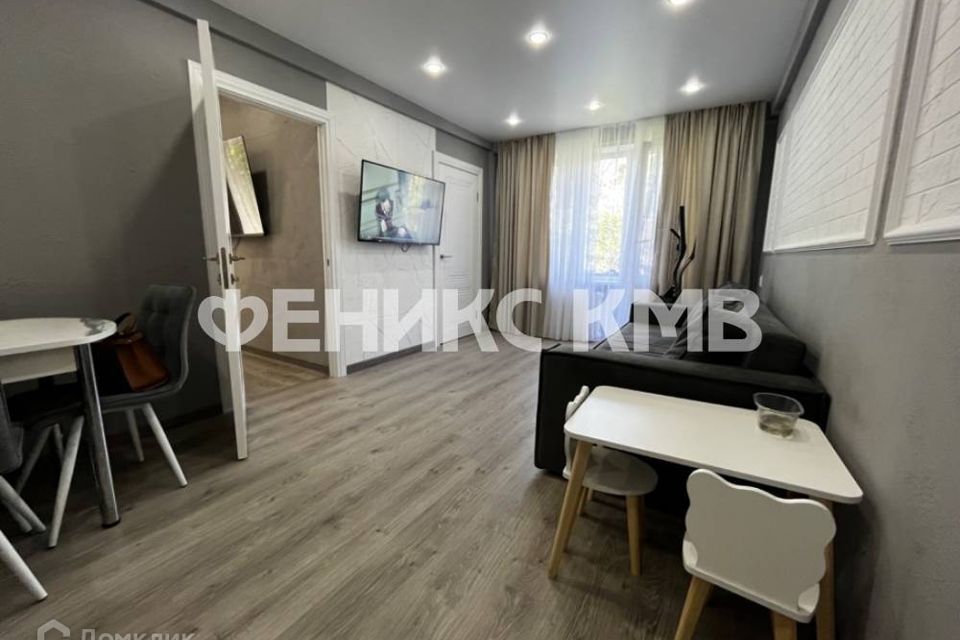Продаётся 3-комнатная квартира, 53 м²