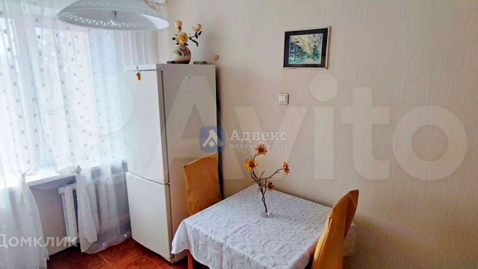 Продаётся 3-комнатная квартира, 65.6 м²