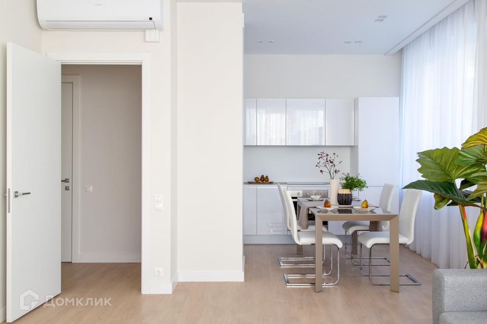 Сдаётся 2-комнатная квартира, 60 м²