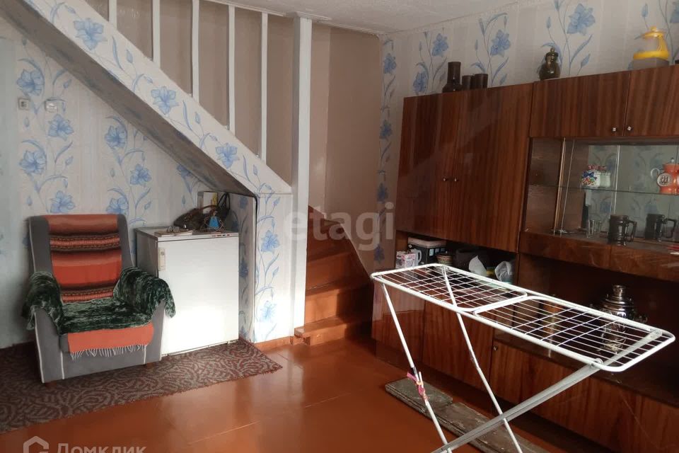 Продаётся 3-комнатная квартира, 56.1 м²