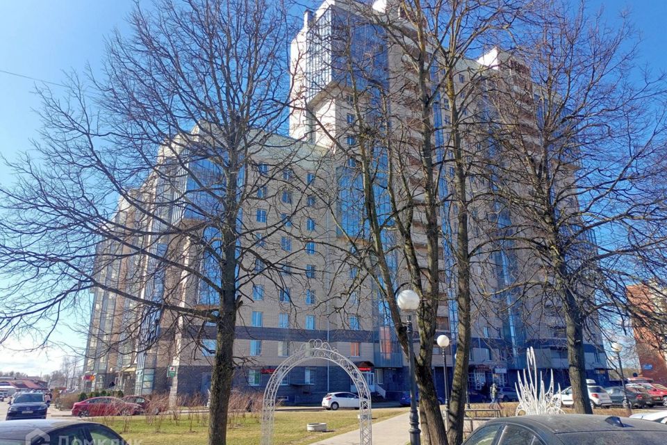 Продаётся 1-комнатная квартира, 35.9 м²