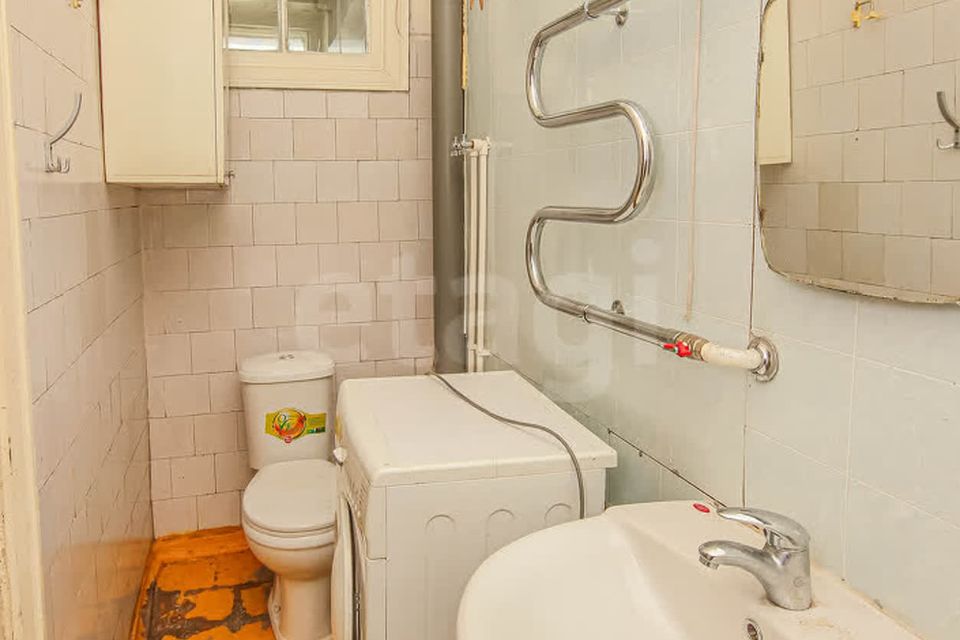 Продаётся 3-комнатная квартира, 58.5 м²