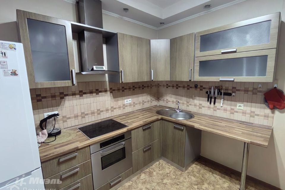 Сдаётся 1-комнатная квартира, 40 м²