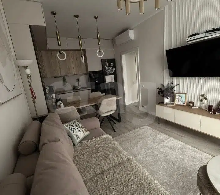 Продаётся 4-комнатная квартира, 76.7 м²