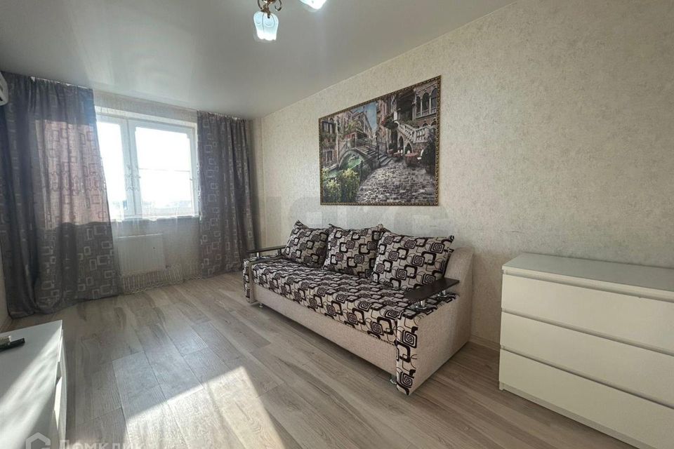 Продаётся 1-комнатная квартира, 39 м²
