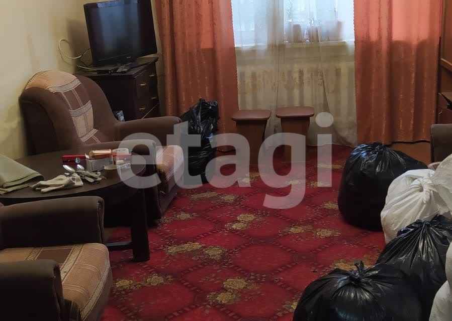 Продаётся 2-комнатная квартира, 49.6 м²