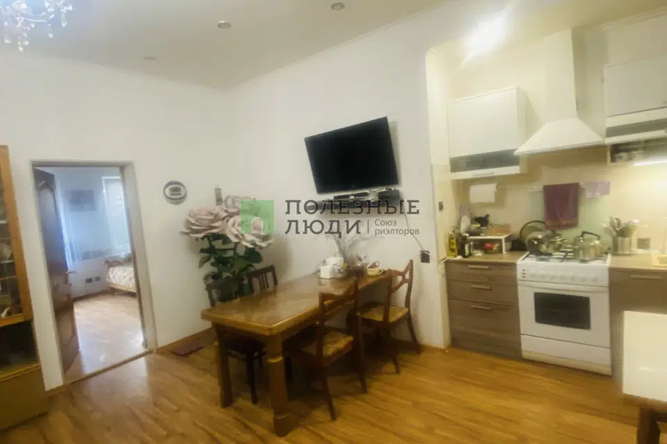 Продаётся 1-этажный дом, 97 м²