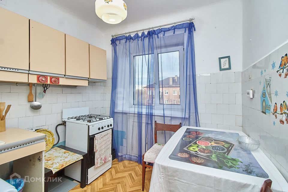 Продаётся 3-комнатная квартира, 57.1 м²