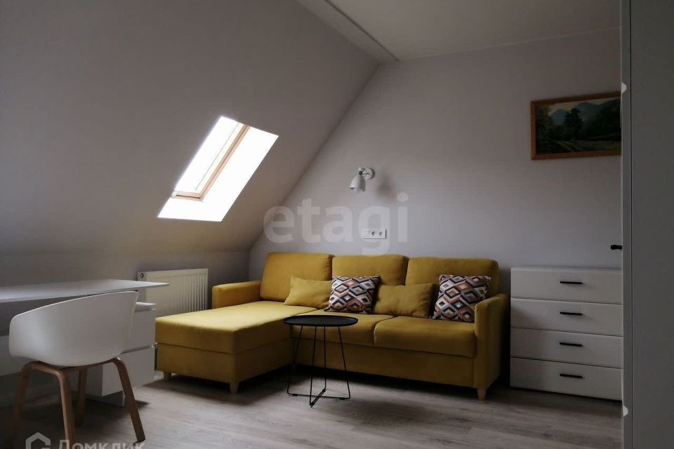 Продаётся 1-комнатная квартира, 39.3 м²